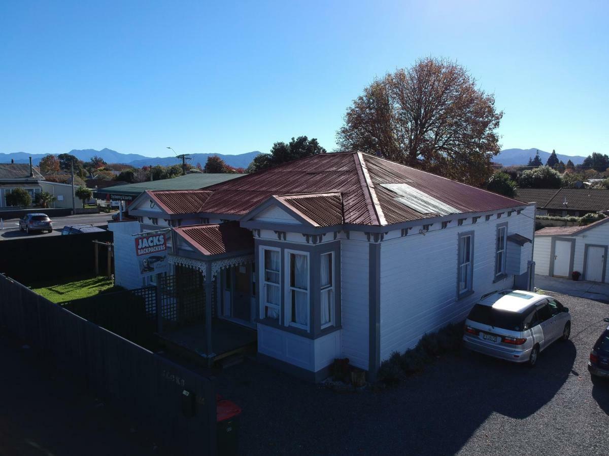Jack'S Backpackers Hostel Blenheim Bagian luar foto